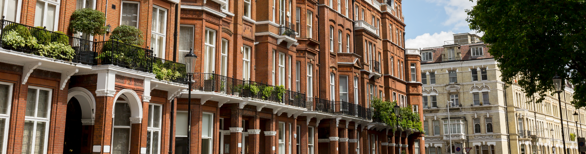 Semi Commercial Deal 1920X507